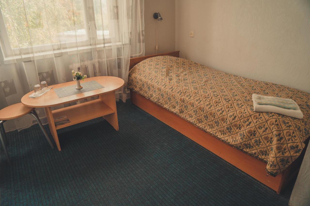 Hotell Paeaesuke Jõhvi Exterior foto