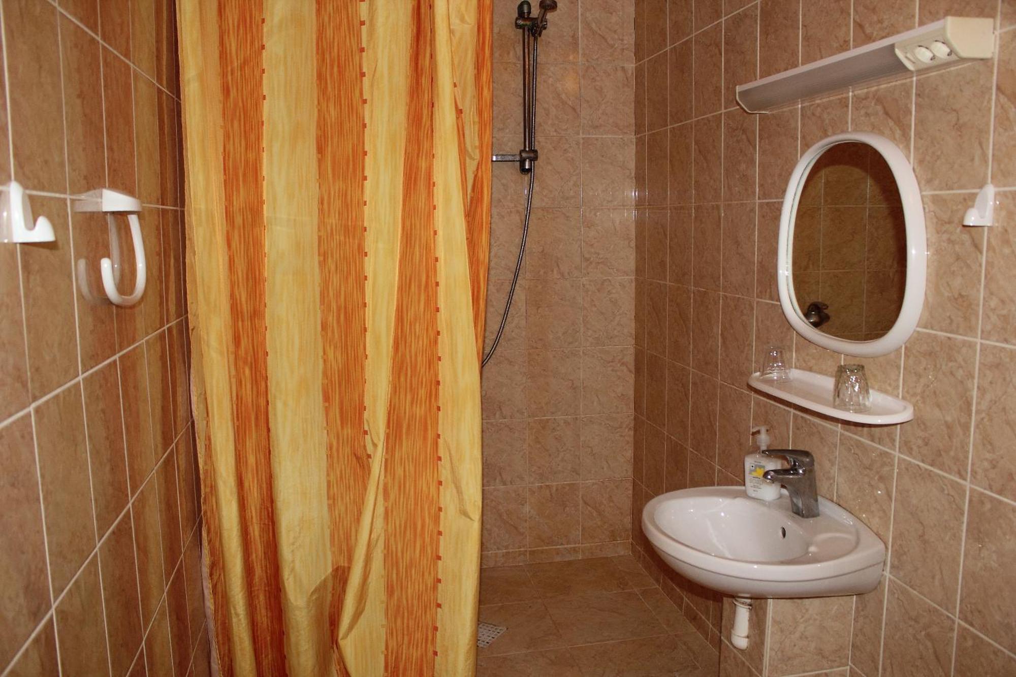 Hotell Paeaesuke Jõhvi Zimmer foto
